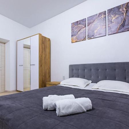 Vodna White Apartment Lviv Luaran gambar